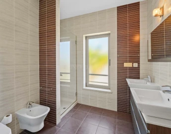 Moradia T4 para Venda em Tavira (Santa Maria e Santiago)