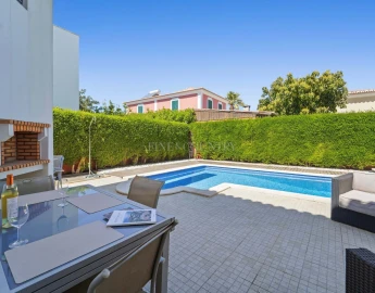 Moradia T4 para Venda em Tavira (Santa Maria e Santiago)