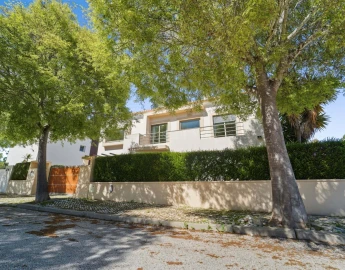 Moradia T4 para Venda em Tavira (Santa Maria e Santiago)