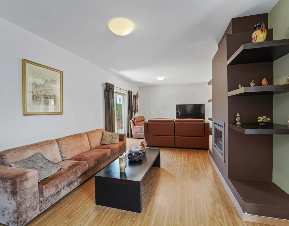 Moradia T4 para Venda em Tavira (Santa Maria e Santiago) Foto 8