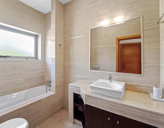 Moradia T4 para Venda em Tavira (Santa Maria e Santiago) Foto 16