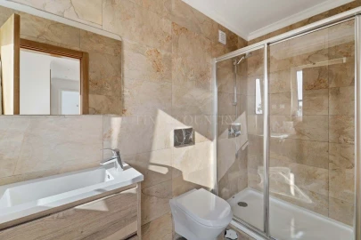 Moradia T3 para Venda em Santo Estêvão