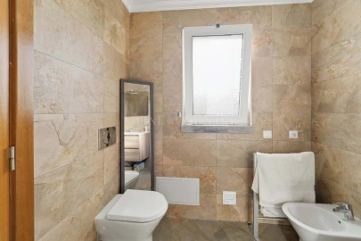 Moradia T3 para Venda em Santo Estêvão