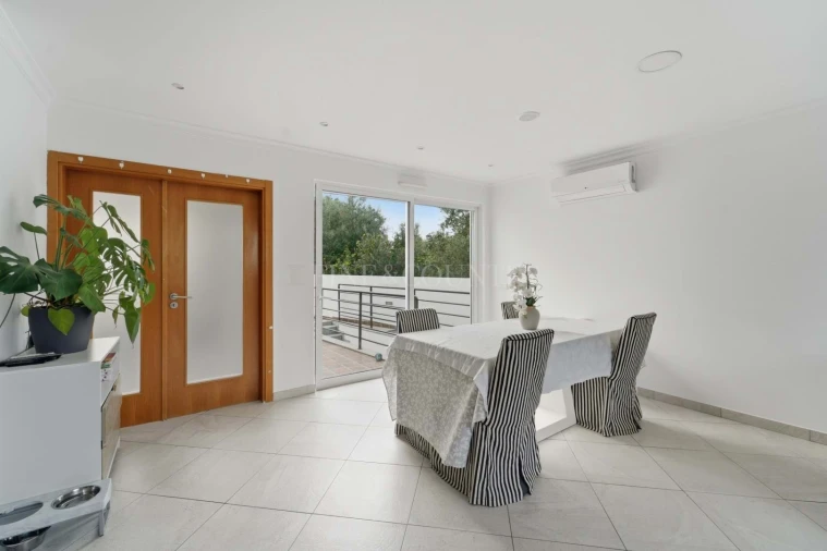 Moradia T3 para Venda em Santo Estêvão Foto 5