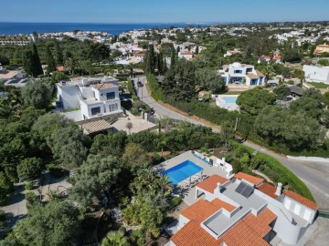 Moradia T3 para Venda em Lagoa e Carvoeiro