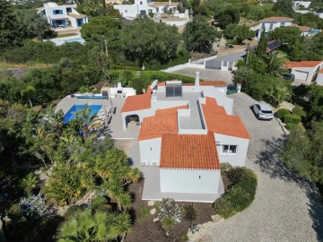 Moradia T3 para Venda em Lagoa e Carvoeiro