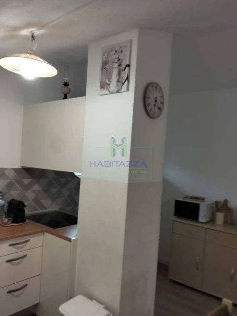 Apartamento T1 para Arrendamento em Vila do Bispo e Raposeira