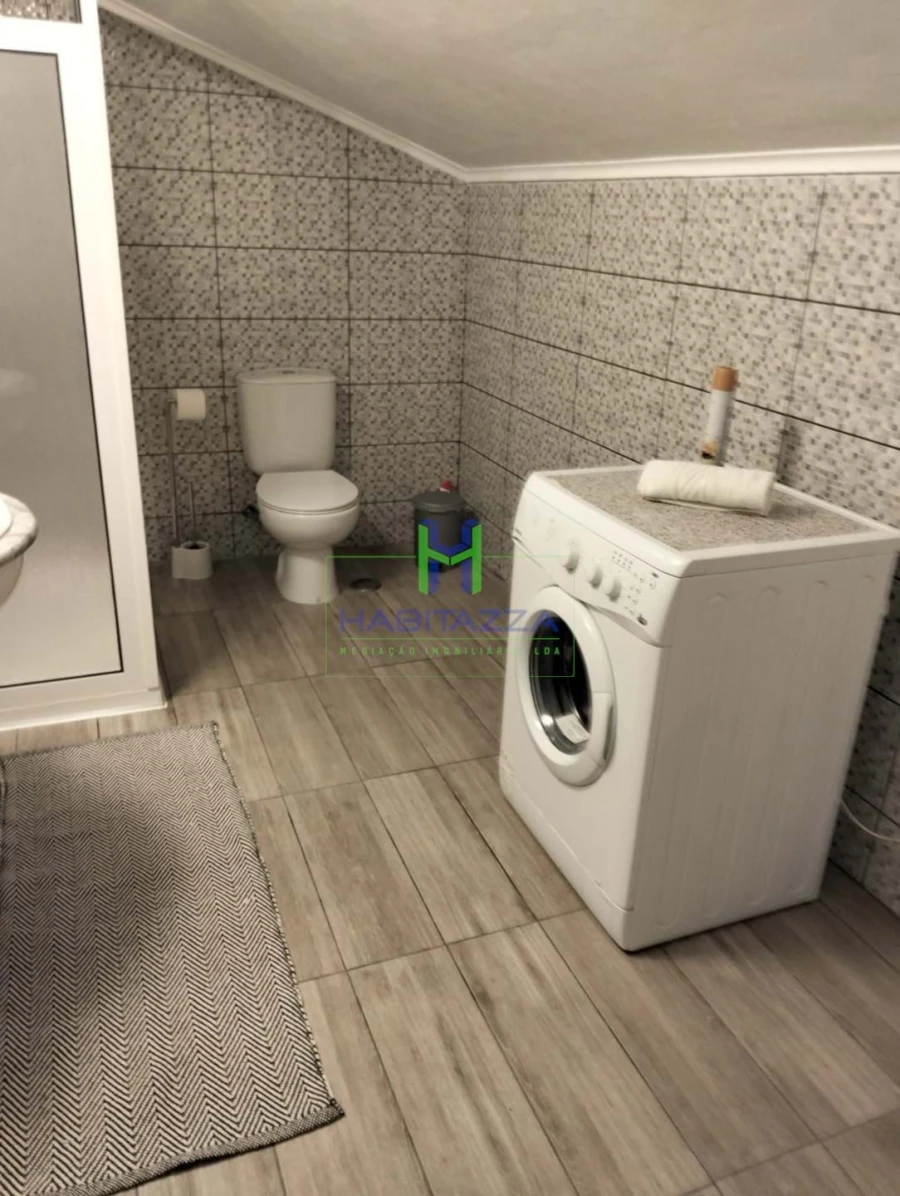 Apartamento T1 para Arrendamento em Vila do Bispo e Raposeira Foto 18