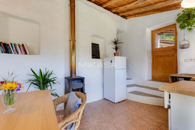 Moradia T1 para Venda em Marmelete Foto 6