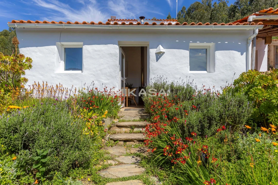 Moradia T1 para Venda em Marmelete Foto 2