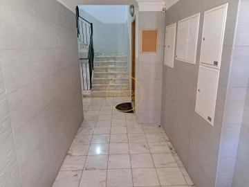 Apartamento T3 para Venda em Almancil