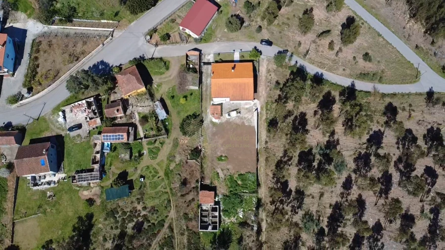 Moradia T3 para Venda em Vila Facaia Foto 3