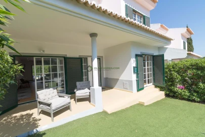 Moradia T3 para Venda em Almancil