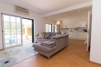 Moradia T3 para Venda em Almancil