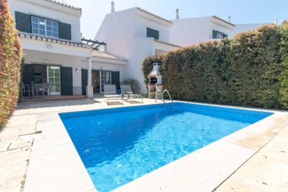 Moradia T3 para Venda em Almancil