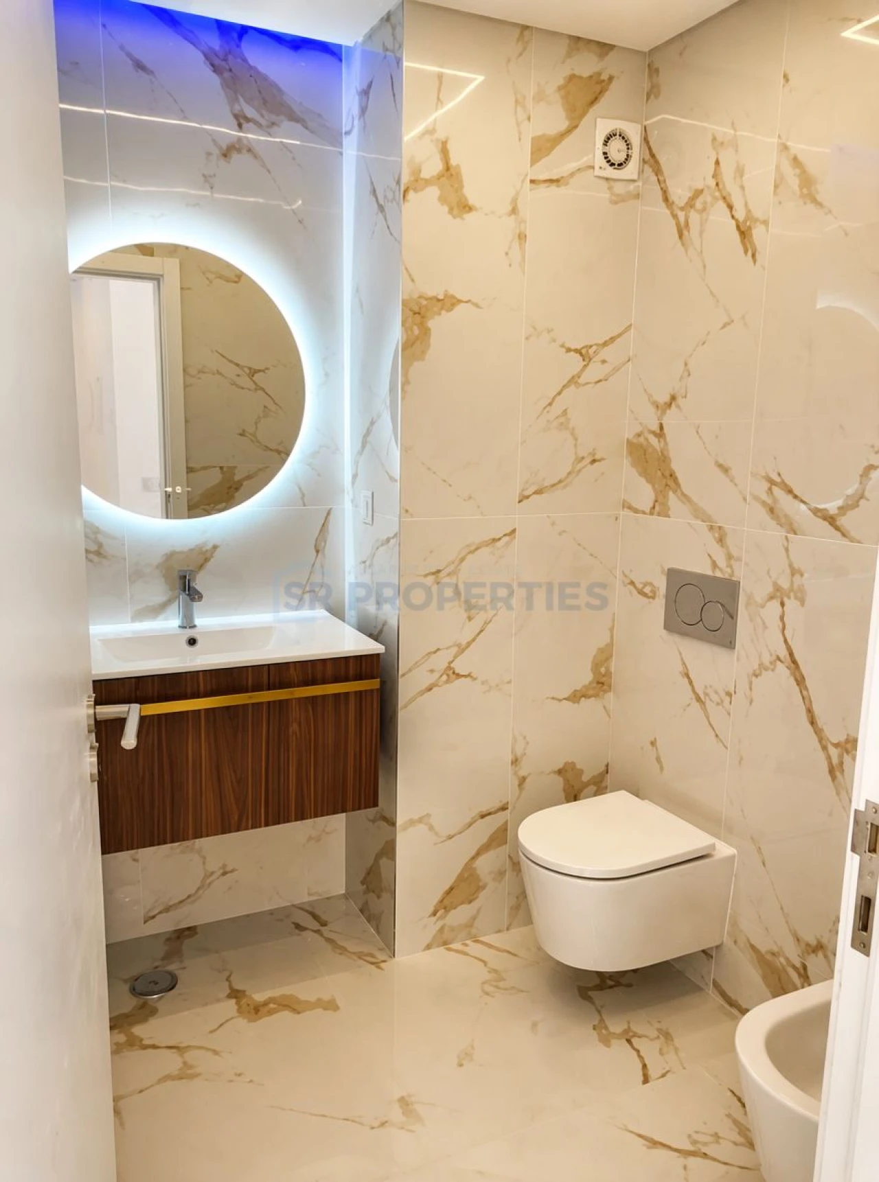 Apartamento T2 para Venda em Quarteira Foto 20