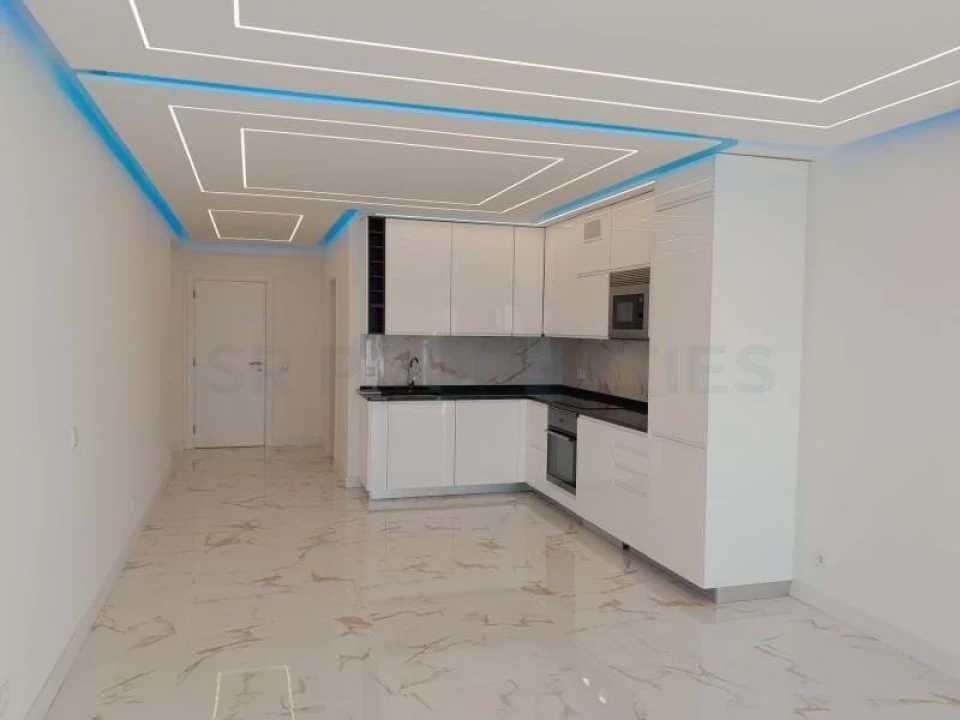 Apartamento T2 para Venda em Quarteira Foto 2