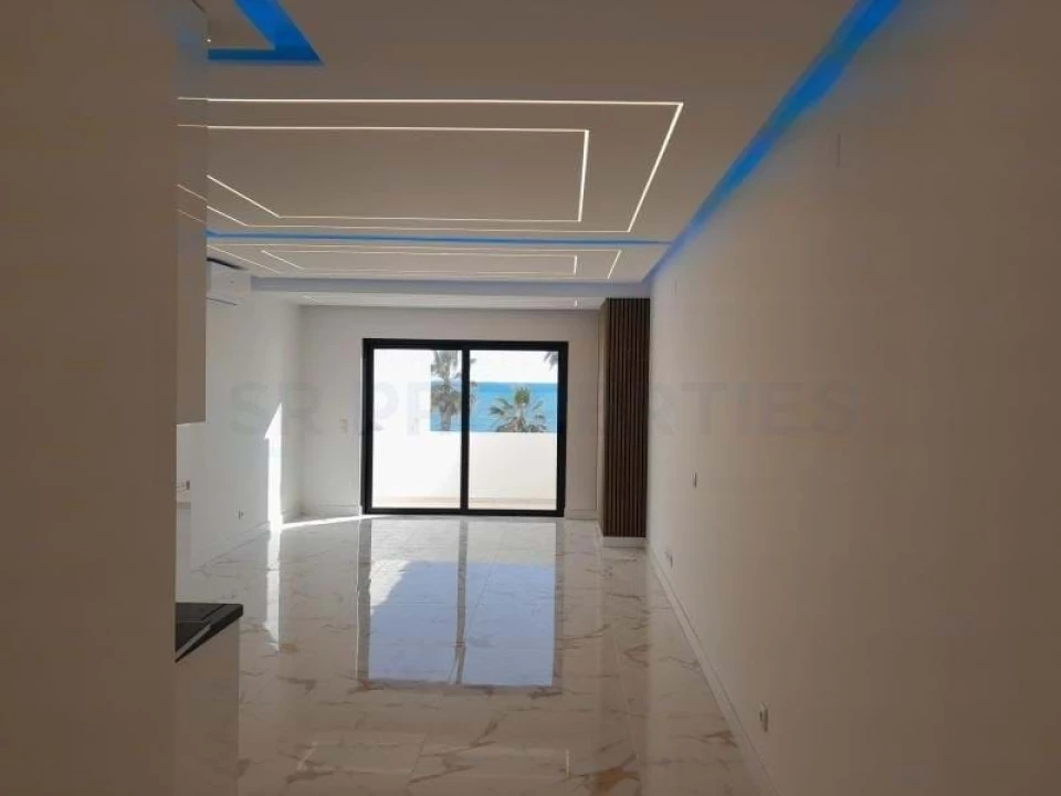 Apartamento T2 para Venda em Quarteira Foto 4