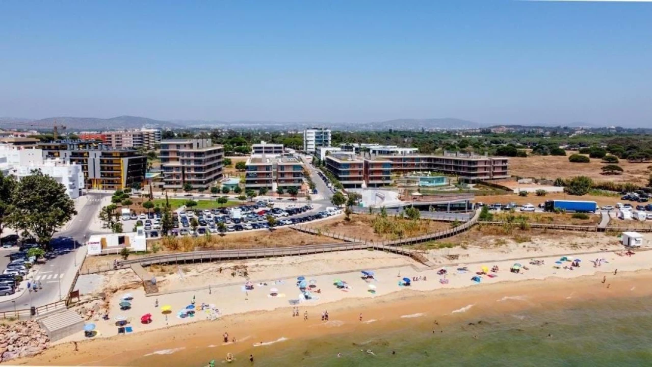 Apartamento T2 para Venda em Quarteira Foto 22