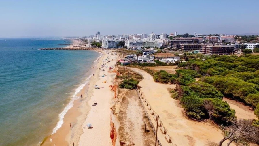 Apartamento T2 para Venda em Quarteira Foto 23