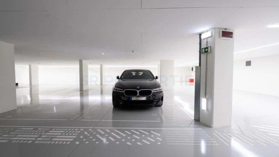 Apartamento T2 para Venda em Quarteira Foto 48