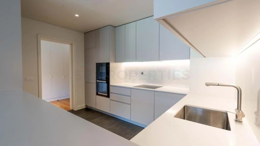 Apartamento T2 para Venda em Quarteira Foto 44