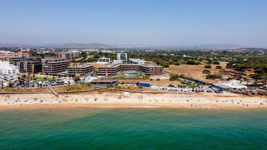 Apartamento T2 para Venda em Quarteira Foto 30