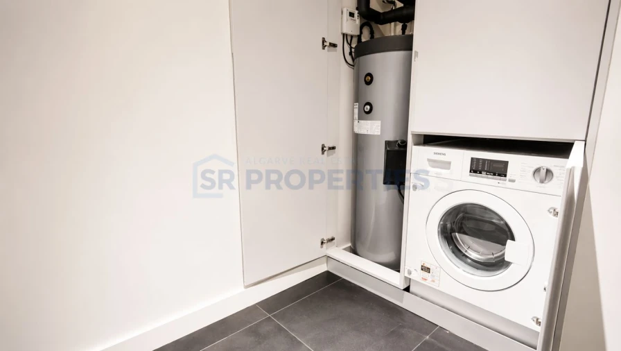 Apartamento T2 para Venda em Quarteira Foto 48