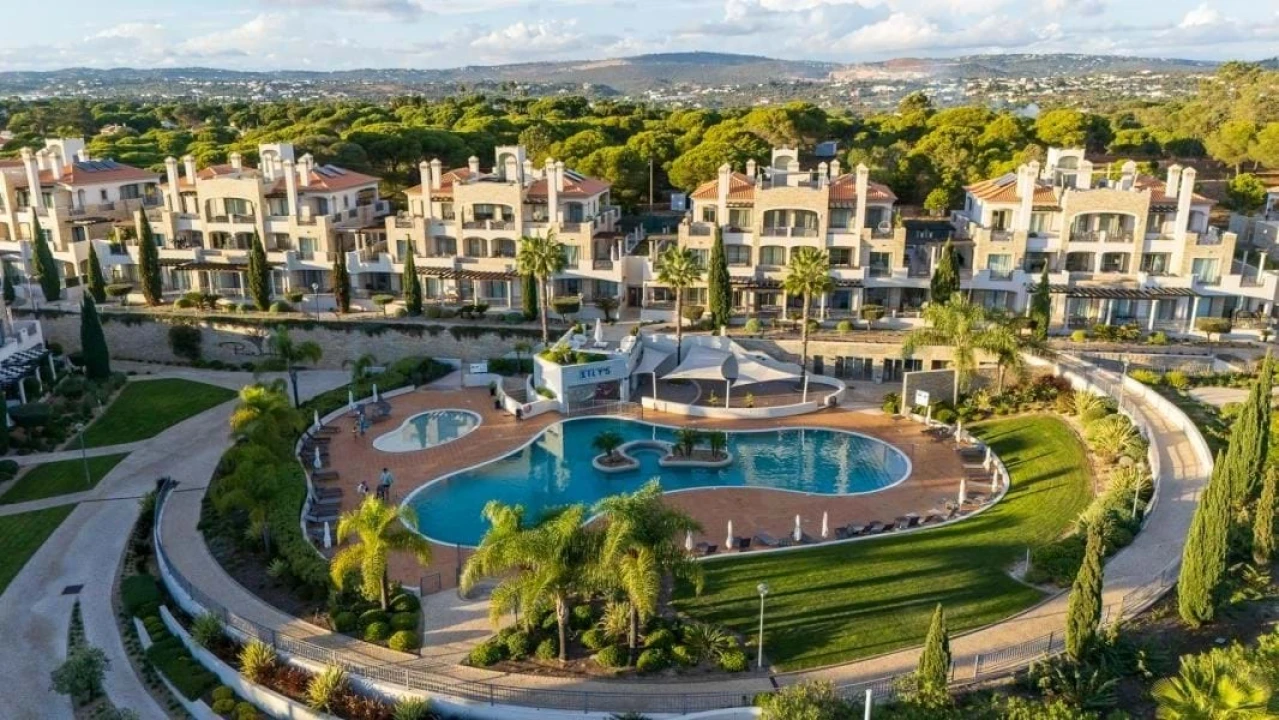 Apartamento T2 para Venda em Quarteira Foto 23