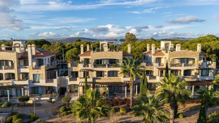 Apartamento T2 para Venda em Quarteira Foto 19