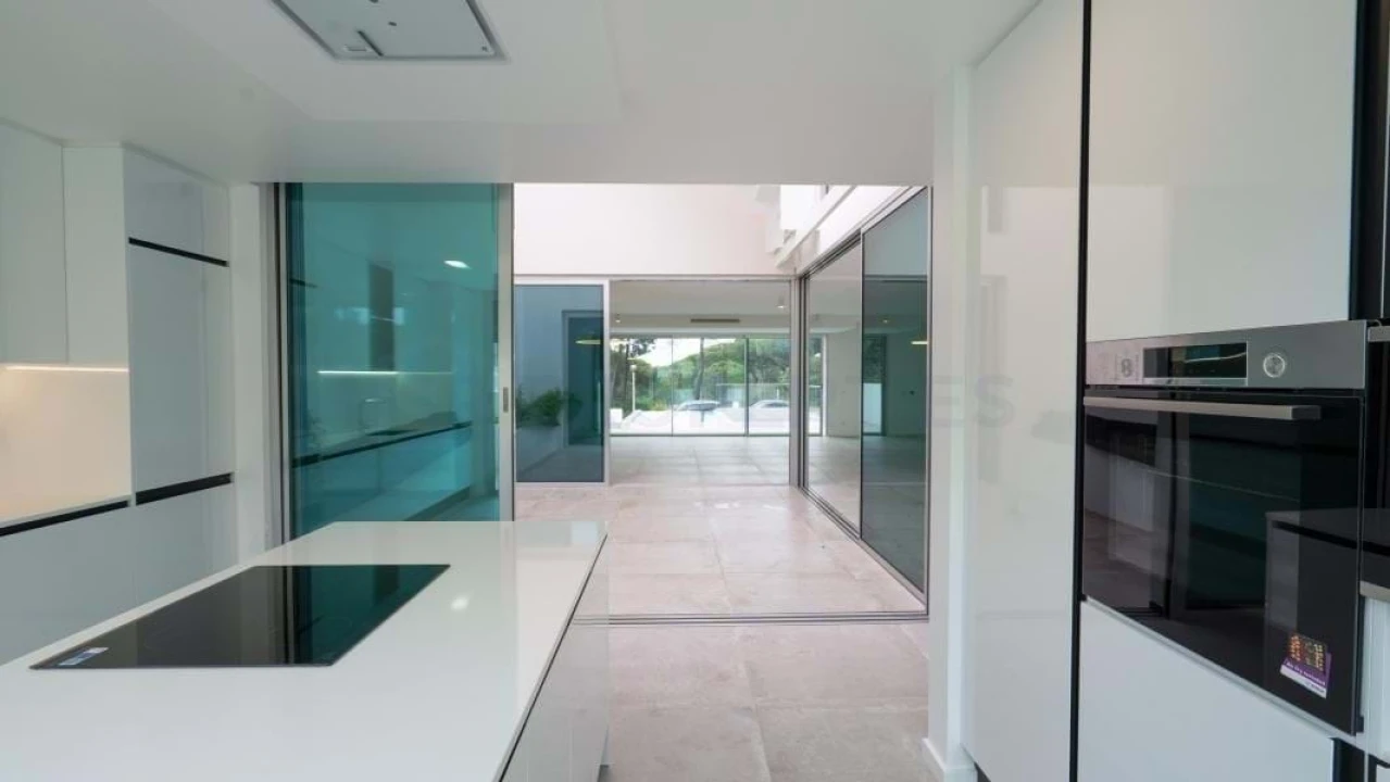 Moradia T3 para Venda em Almancil Foto 3