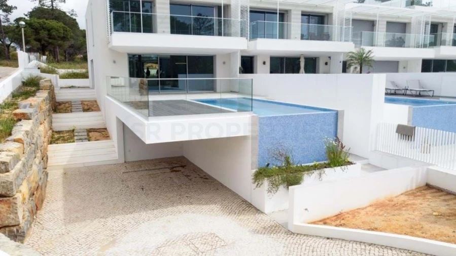 Moradia T3 para Venda em Almancil Foto 38