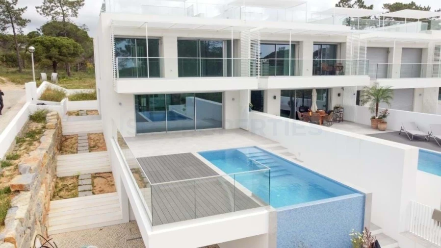 Moradia T3 para Venda em Almancil Foto 31