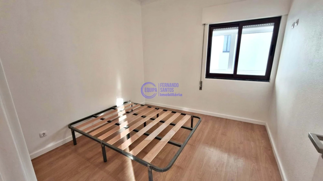 Apartamento T1 para Venda em Armação de Pera Foto 17
