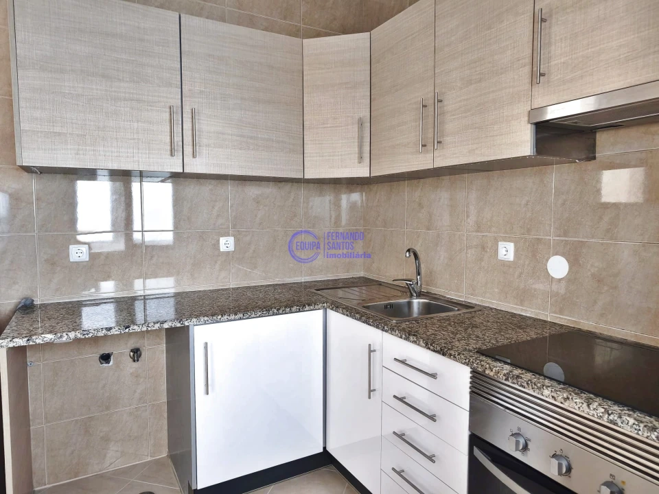 Apartamento T1 para Venda em Armação de Pera Foto 11
