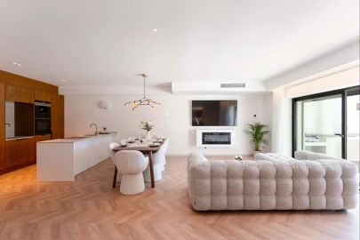 Moradia T4 para Venda em Almancil