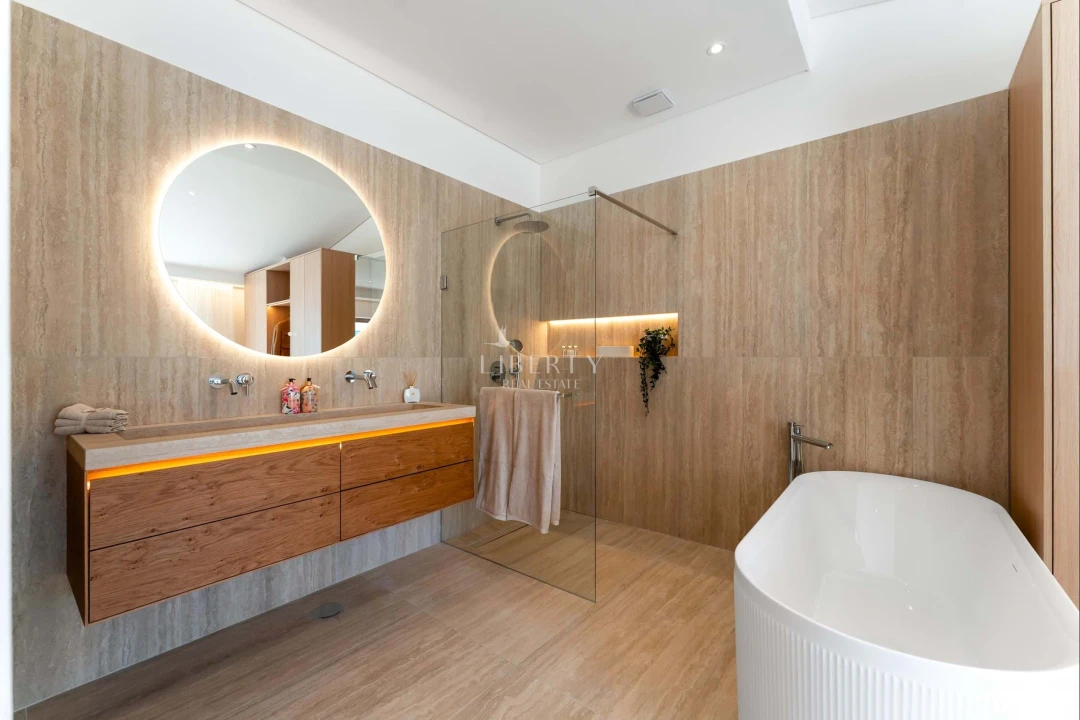 Moradia T4 para Venda em Almancil Foto 22