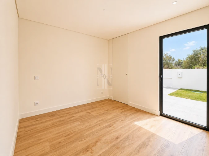 Moradia T3 para Venda em Santo Estêvão Foto 14