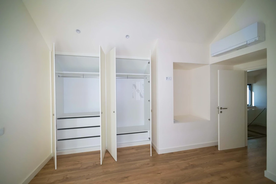 Moradia T3 para Venda em Santo Estêvão Foto 11