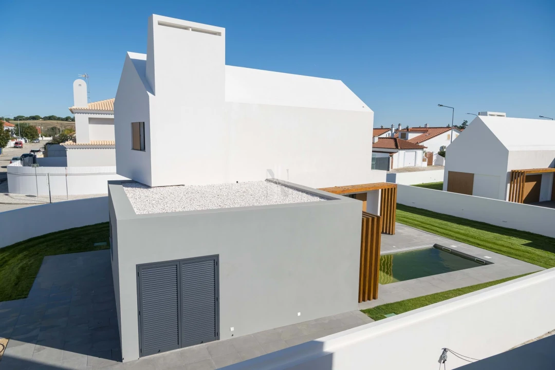 Moradia T3 para Venda em Santo Estêvão Foto 4