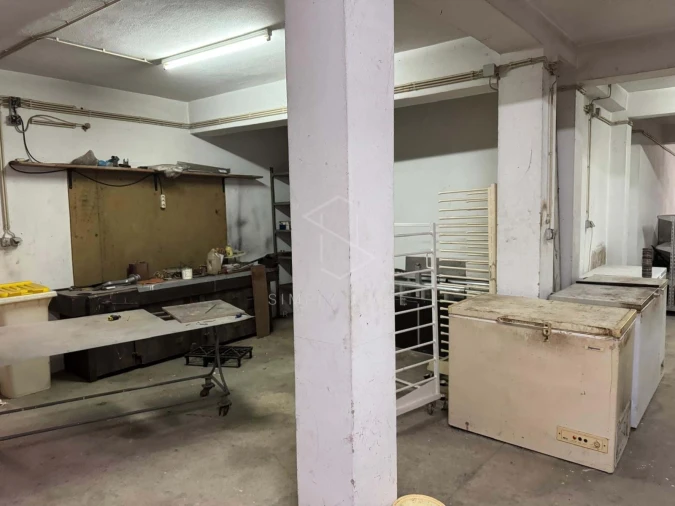 Negócio para Venda em Alfeizerão Foto 24