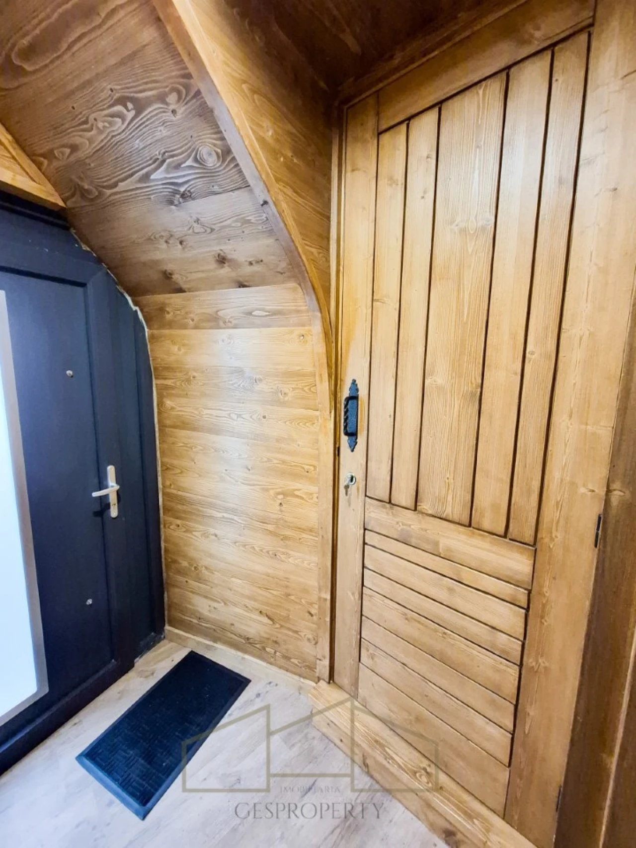 Moradia T3 para Venda em Cortes do Meio Foto 7