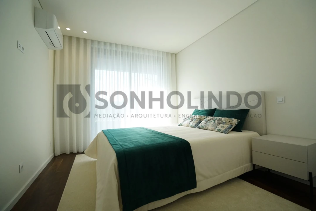 Apartamento T2 para Venda em Cidade da Maia Foto 10