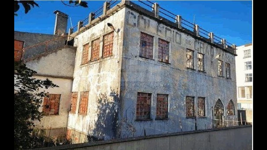 Prédio para Venda em Nelas