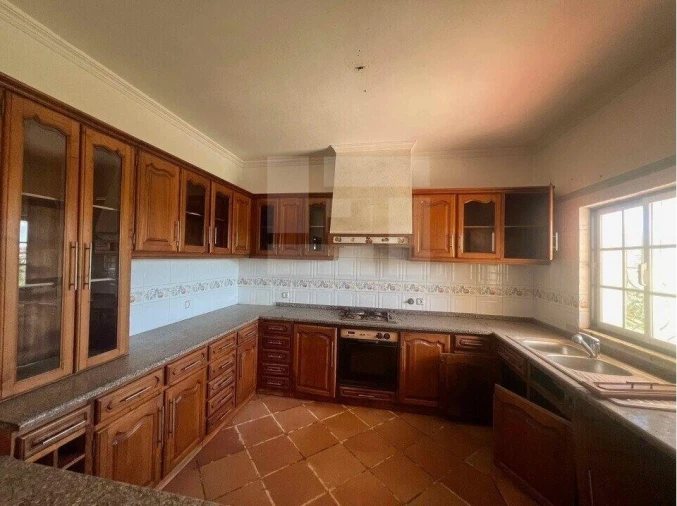 Moradia T4 para Venda em Rio de Moinhos Foto 2