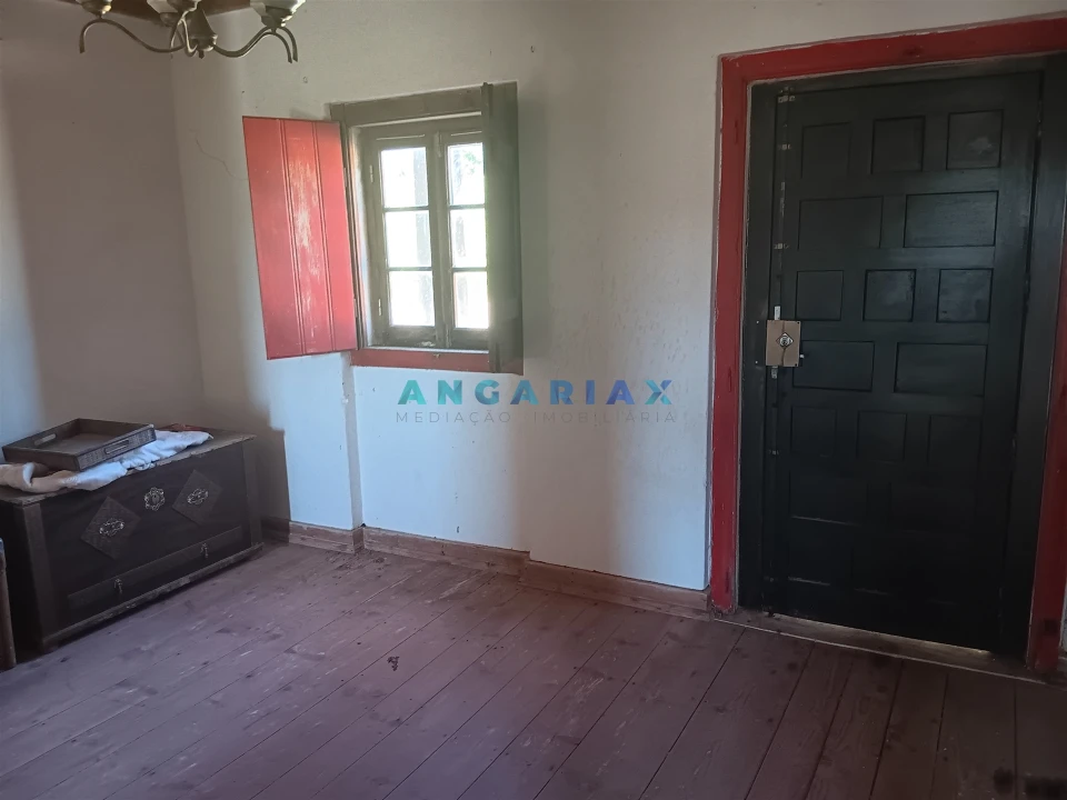 Moradia T3 para Venda em Batalha Foto 11