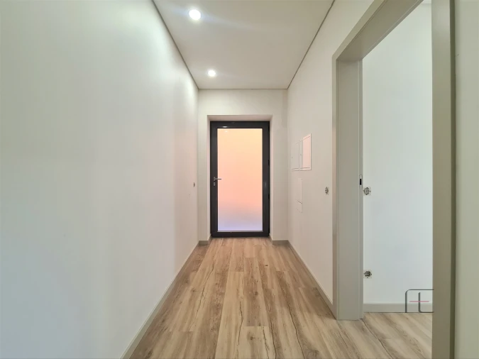 Moradia T3 para Venda em Espinho Foto 4