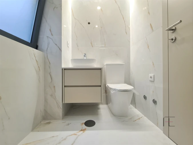 Moradia T3 para Venda em Espinho Foto 20