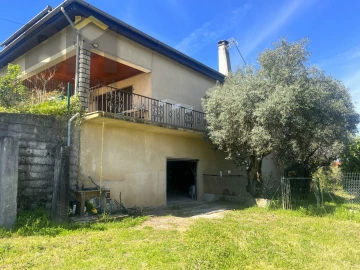 Moradia T3 para Venda em Cebolais de Cima e Retaxo