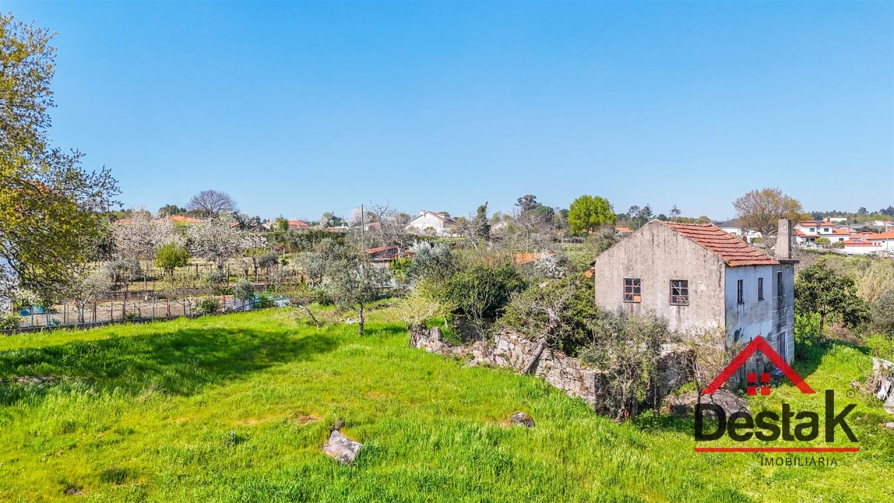Terreno para Venda em Povolide Foto 1